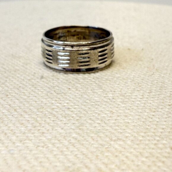 Vintage Sterling Silver Textured Ring Size 6‎ Marked Simple Dainty Minimal - Picture 1 of 8